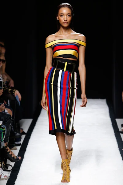 Look 45